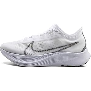 NIKE - ☆新品未使用☆ナイキ(NIKE）ズームフライ３ ナイキ ズーム フライ。ズーム フライ 3が登場。.オンライン